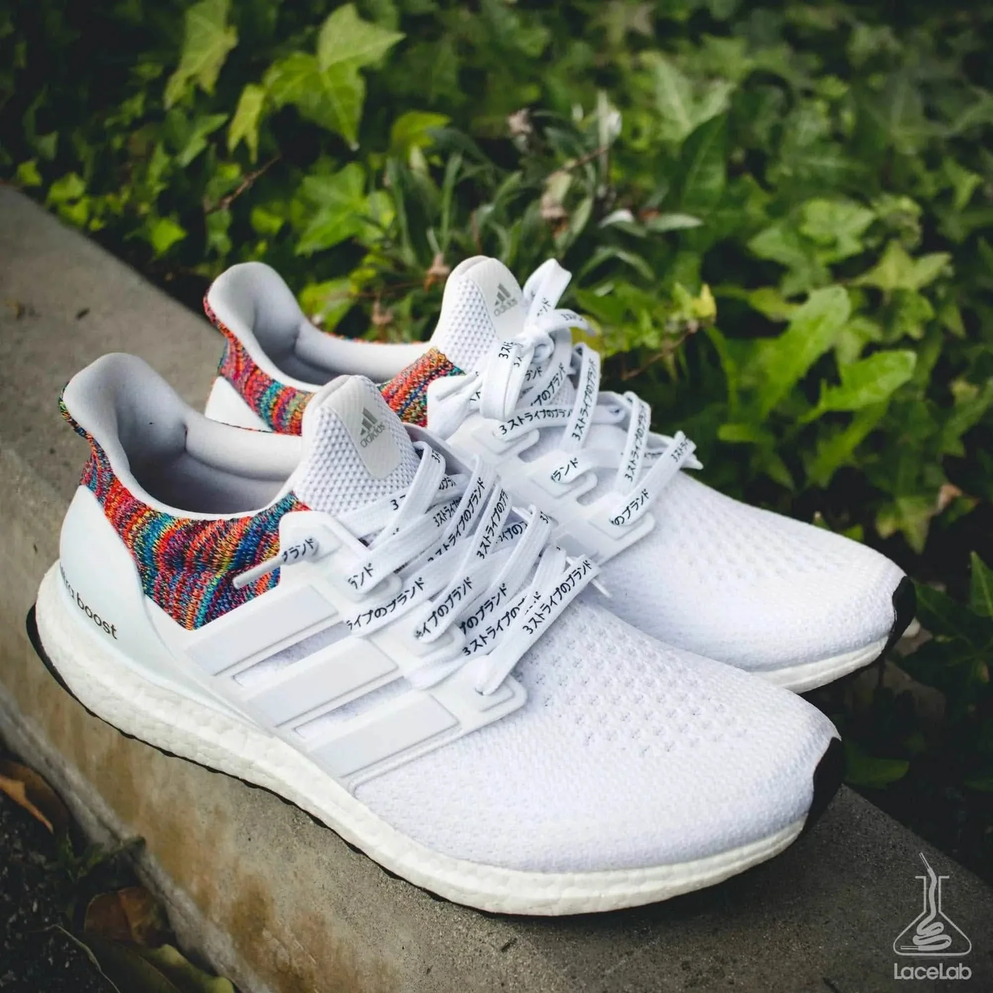 White Japanese Katakana Shoe Laces - Image 3